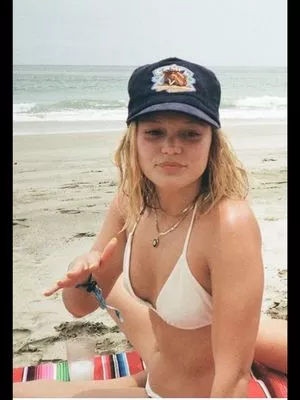 Olivia Holt OnlyFans Leaked Free Thumbnail Picture - #J8GMdPxE4I