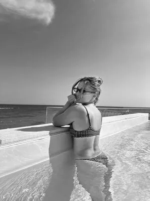 Olivia Holt OnlyFans Leaked Free Thumbnail Picture - #JBCdLPrUw5