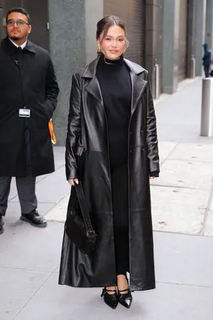 Olivia Holt OnlyFans Leaked Free Thumbnail Picture - #Li0YumMg2J