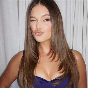 Olivia Holt OnlyFans Leaked Free Thumbnail Picture - #ULi3IEUYYP