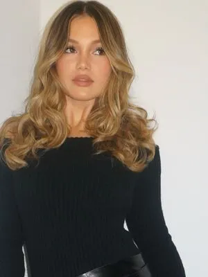 Olivia Holt OnlyFans Leaked Free Thumbnail Picture - #VWmZ67mPQ2