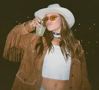 Olivia Holt OnlyFans Leaked Free Thumbnail Picture - #Z7vH3WBkfP