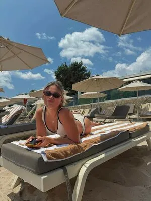 Olivia Holt OnlyFans Leaked Free Thumbnail Picture - #arjKk7nnyQ