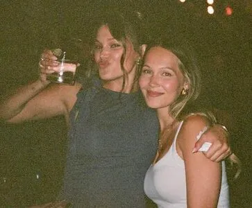 Olivia Holt OnlyFans Leaked Free Thumbnail Picture - #e641xkSmqQ