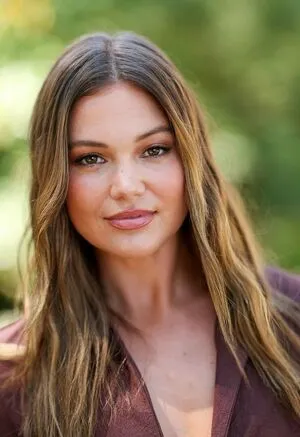 Olivia Holt OnlyFans Leaked Free Thumbnail Picture - #hOwxUc3Nu2