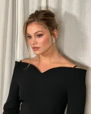 Olivia Holt OnlyFans Leaked Free Thumbnail Picture - #hR6MMukUCv