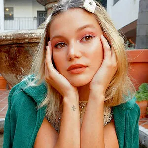Olivia Holt OnlyFans Leaked Free Thumbnail Picture - #kKQPmjKLaM