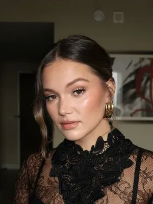 Olivia Holt OnlyFans Leaked Free Thumbnail Picture - #okLkfRaunm