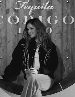 Olivia Holt OnlyFans Leaked Free Thumbnail Picture - #pDvBY81rHn