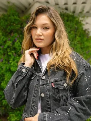 Olivia Holt OnlyFans Leaked Free Thumbnail Picture - #qHaAOsn4kc
