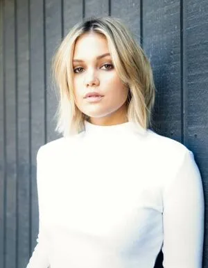 Olivia Holt OnlyFans Leaked Free Thumbnail Picture - #siPK3UKsIS