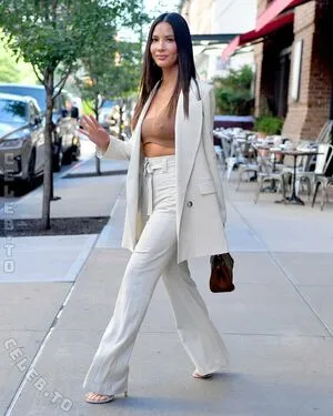 Olivia Munn OnlyFans Leaked Free Thumbnail Picture - #0fpHaRTyTu