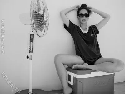 Olivia Munn OnlyFans Leaked Free Thumbnail Picture - #PfJWypGK9x