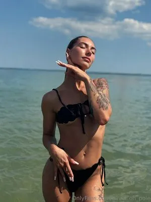 Olivia On Pole OnlyFans Leaked Free Thumbnail Picture - #nEPTU9HN8D