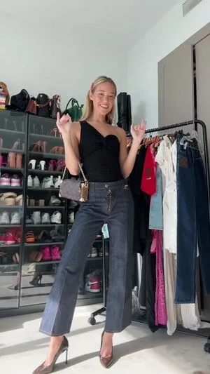 Olivia Ponton OnlyFans Leaked Free Thumbnail Picture - #1adDAhU6Vb