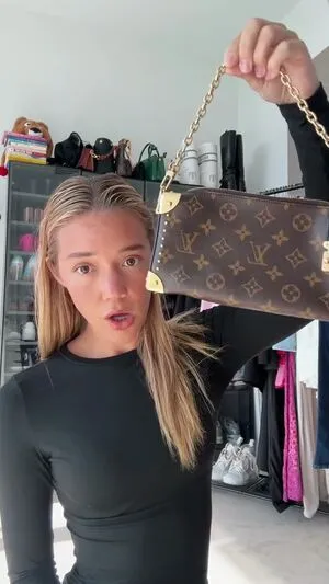 Olivia Ponton OnlyFans Leaked Free Thumbnail Picture - #HYjWQzu6Bn