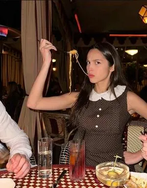 Olivia Rodrigo OnlyFans Leaked Free Thumbnail Picture - #01jL0chU9g