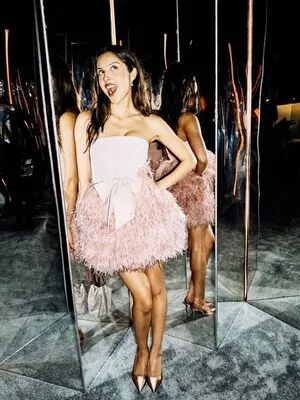 Olivia Rodrigo OnlyFans Leaked Free Thumbnail Picture - #3S7p7JdnUi