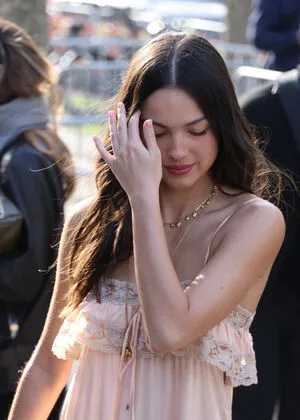 Olivia Rodrigo OnlyFans Leaked Free Thumbnail Picture - #8Yb9gAiiIt