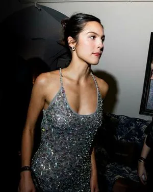 Olivia Rodrigo OnlyFans Leaked Free Thumbnail Picture - #8pdCzRGAK4