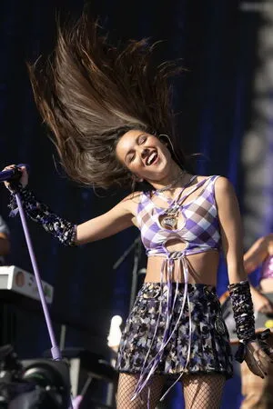 Olivia Rodrigo OnlyFans Leaked Free Thumbnail Picture - #9QHMWNNIzV