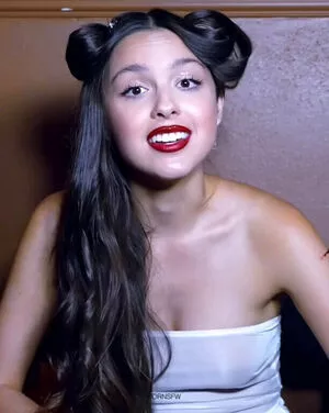 Olivia Rodrigo OnlyFans Leaked Free Thumbnail Picture - #ISB035d0FD