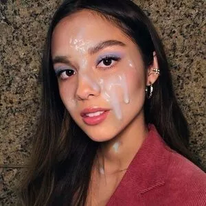 Olivia Rodrigo OnlyFans Leaked Free Thumbnail Picture - #JuztNWVsIl