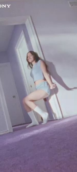 Olivia Rodrigo OnlyFans Leaked Free Thumbnail Picture - #YmdmYrPdNr