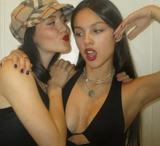 Olivia Rodrigo OnlyFans Leaked Free Thumbnail Picture - #dyZBwXswdq