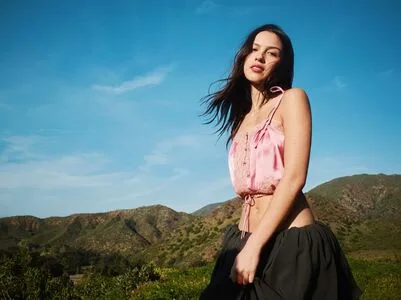 Olivia Rodrigo OnlyFans Leaked Free Thumbnail Picture - #oRpvWFkG2u