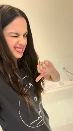 Olivia Rodrigo OnlyFans Leaked Free Thumbnail Picture - #pNCXL9Oiic