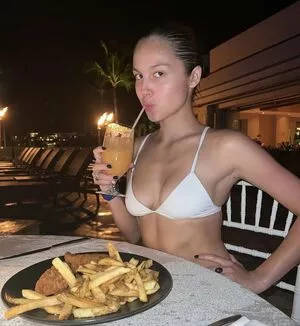 Olivia Rodrigo OnlyFans Leaked Free Thumbnail Picture - #ugKRqbfBbv