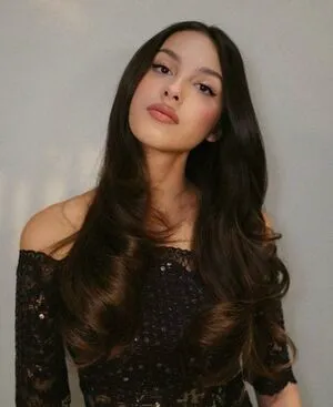 Olivia Rodrigo OnlyFans Leaked Free Thumbnail Picture - #w61XZwgbND