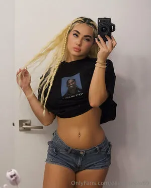Olivia Snow69 OnlyFans Leaked Free Thumbnail Picture - #lO5mgPYysk
