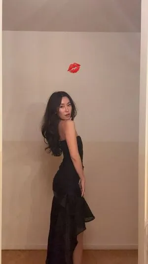 Olivia Sui OnlyFans Leaked Free Thumbnail Picture - #8IHThrXoRV