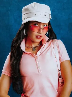 Olivia Sui OnlyFans Leaked Free Thumbnail Picture - #IkwLnj3hnS