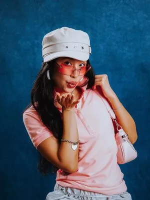 Olivia Sui OnlyFans Leaked Free Thumbnail Picture - #N1jFLuKmpM