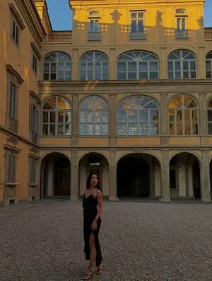 Olivia Sui OnlyFans Leaked Free Thumbnail Picture - #YKO27cLOk2