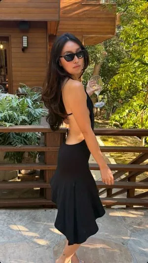 Olivia Sui OnlyFans Leaked Free Thumbnail Picture - #pplyvwgjme