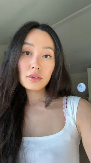 Olivia Sui OnlyFans Leaked Free Thumbnail Picture - #vny3mwb3Ox