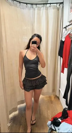 Olivia Sui OnlyFans Leaked Free Thumbnail Picture - #ykepMCHLka