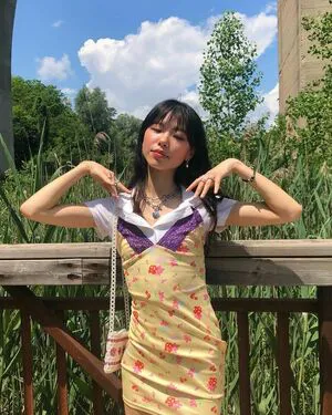Olivia Sun OnlyFans Leaked Free Thumbnail Picture - #fLyXV2p5a2