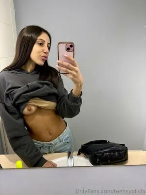 Olivia Valentina OnlyFans Leaked Free Thumbnail Picture - #5JRu1TFFBB