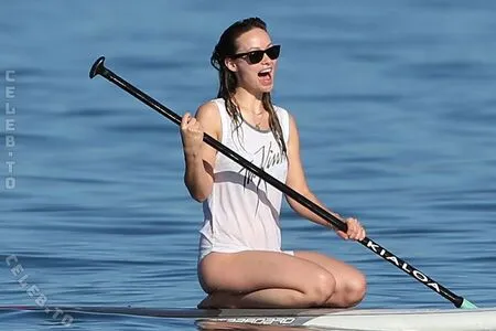 Olivia Wilde OnlyFans Leaked Free Thumbnail Picture - #SfUNMrrmf1