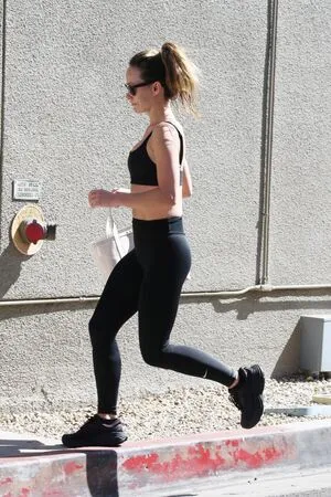 Olivia Wilde OnlyFans Leaked Free Thumbnail Picture - #g4jkrhunEG