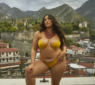 Olivia Yumi OnlyFans Leaked Free Thumbnail Picture - #k0hpmv1Cqv