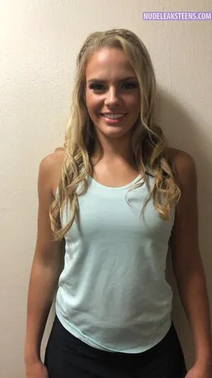 Oliviaabonn OnlyFans Leaked Free Thumbnail Picture - #hets0n0bMm