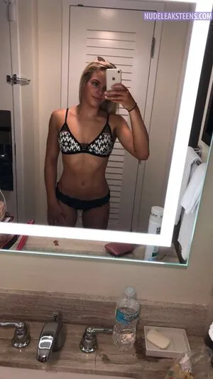 Oliviaabonn OnlyFans Leaked Free Thumbnail Picture - #sc3PUDq9F1
