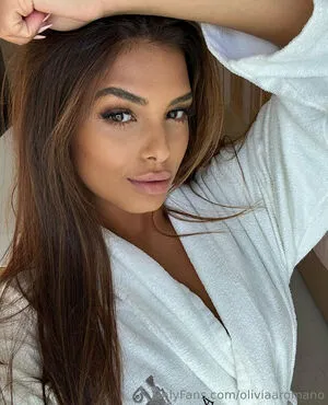 Oliviaaromano OnlyFans Leaked Free Thumbnail Picture - #75P9IenReF
