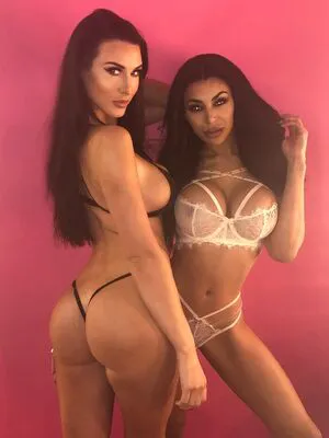 Oliviaberzinc OnlyFans Leaked Free Thumbnail Picture - #EZqalTcfv1